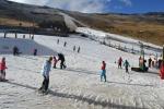 A few guests on the slopes