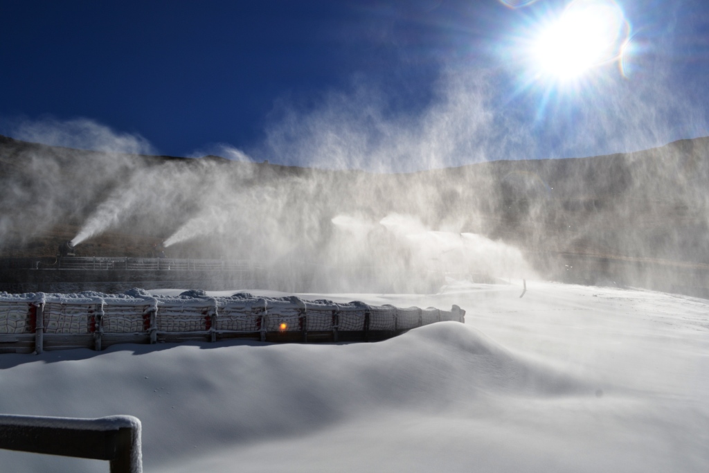 Snowmaking at Tiffindell